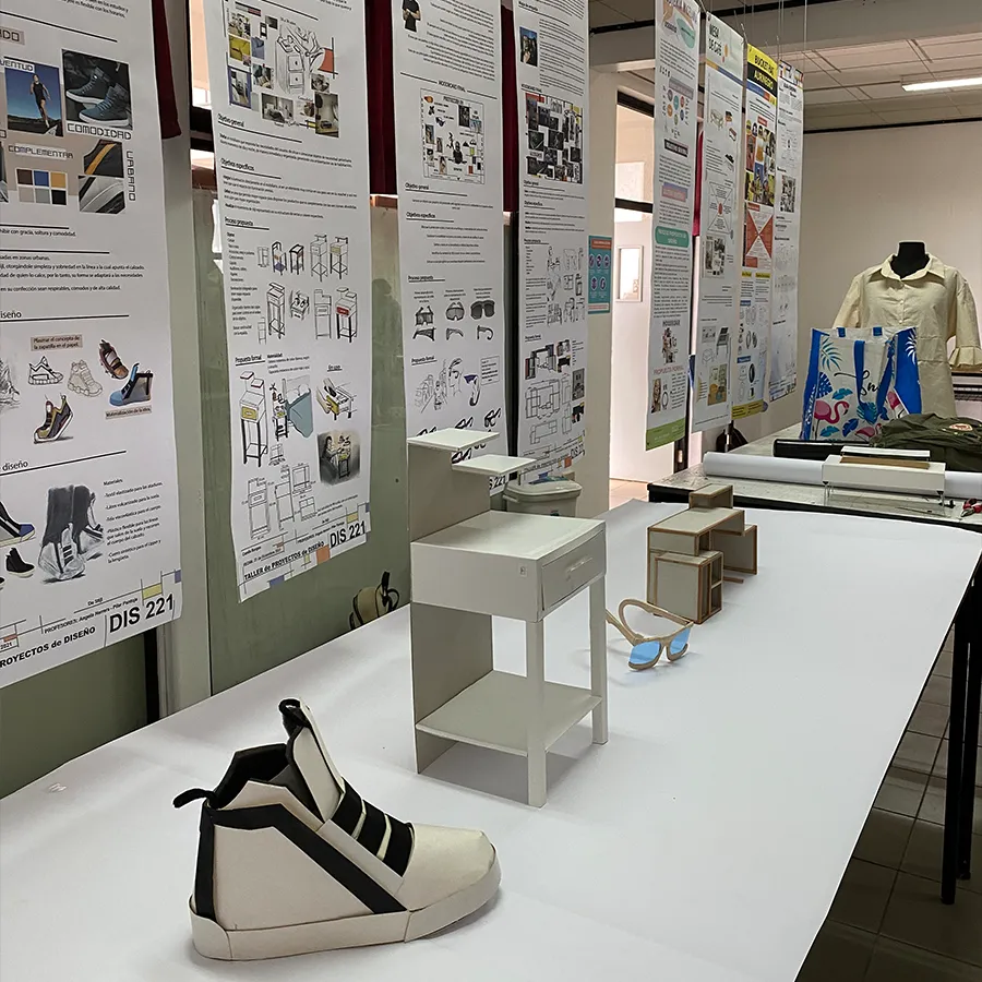 entrega talleres diseño uv