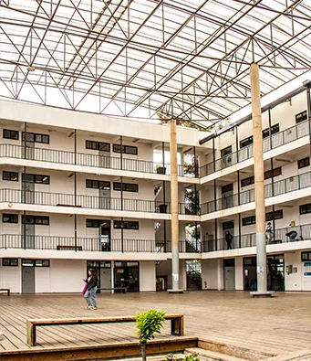 Patio Central Facultad de arquitectura UV
