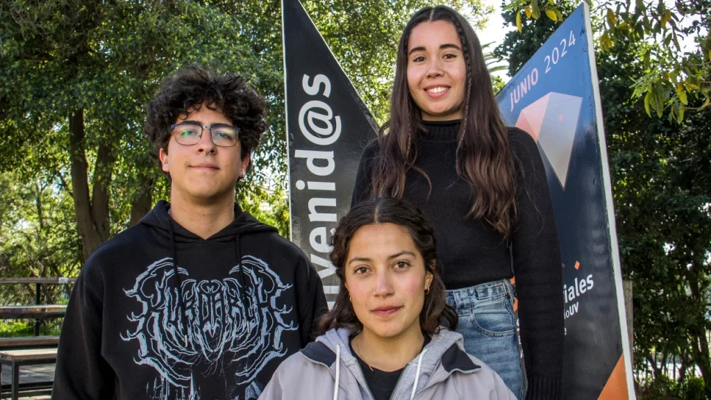 Estudiantes de Diseño obtienen beca Santander para intercambio internacional