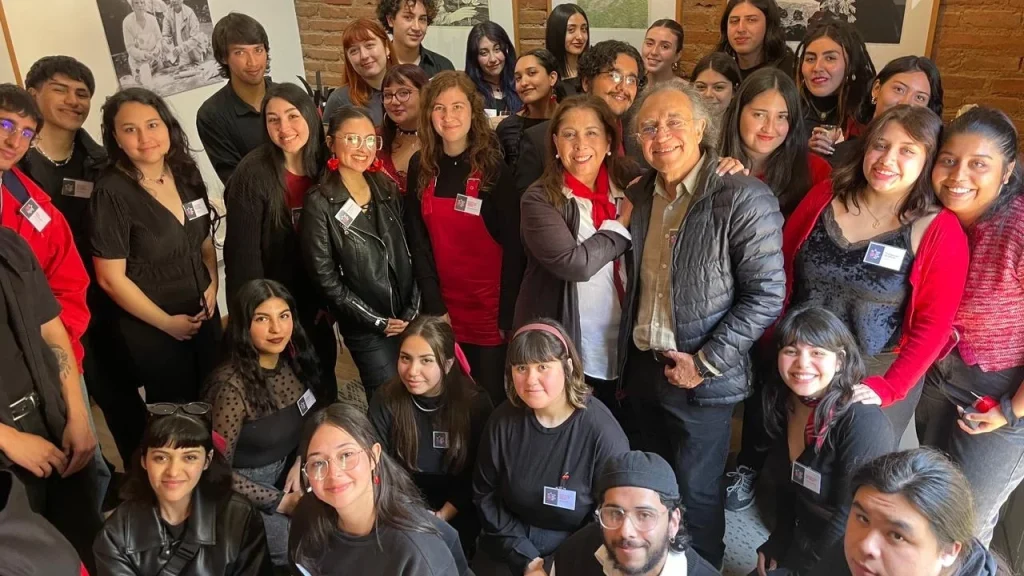 Estudiantes de Diseño UV