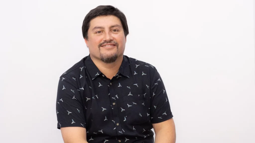 cristian salinas diseñador grafico